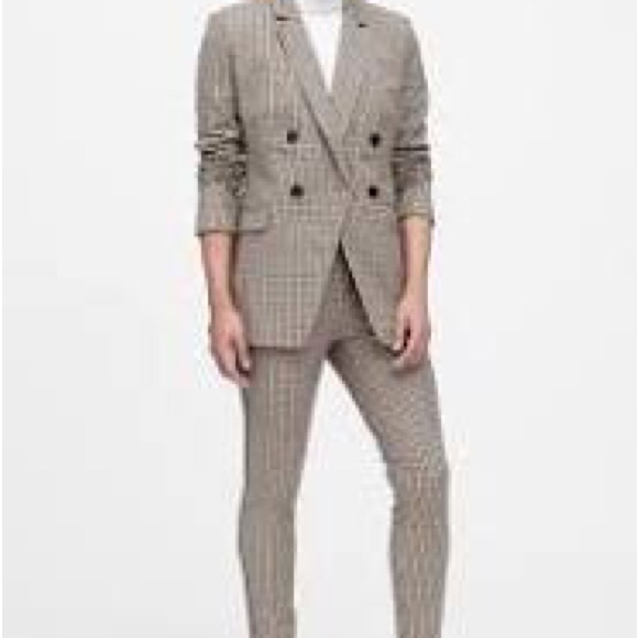 Blazer + pants from Banana Republic - Picture 3 of 5